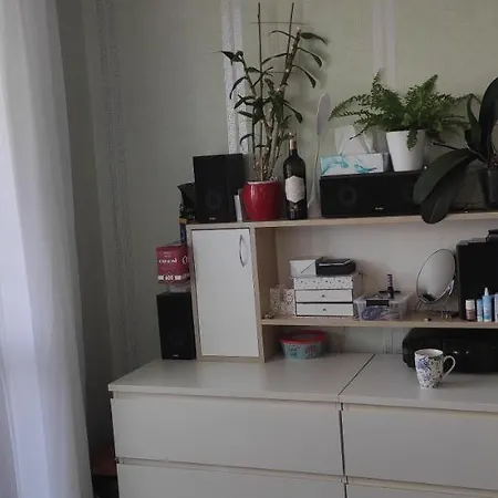 Merryperry7854 Appartement