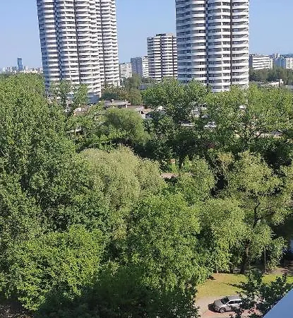 Merryperry7854 Appartement *